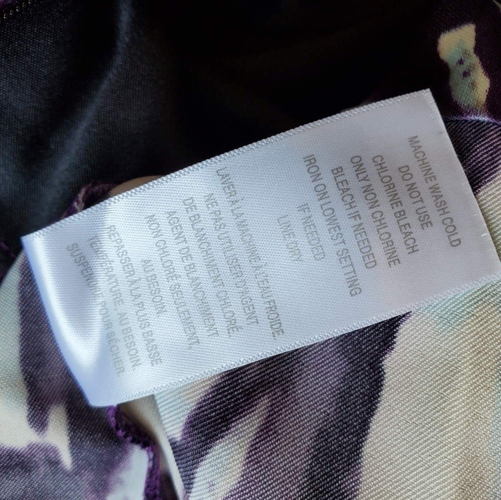 NWOT cute watercolors print dress W/ Shorts   S/XL - Picture 2 of 8
